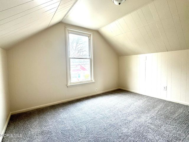 965 Curtis Street, Toledo, OH 43609
