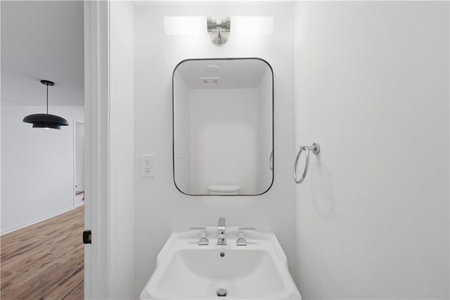 2413 Charleston Oaks Lane, Decatur, GA 30030