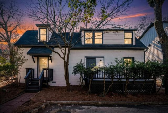 2413 Charleston Oaks Lane, Decatur, GA 30030