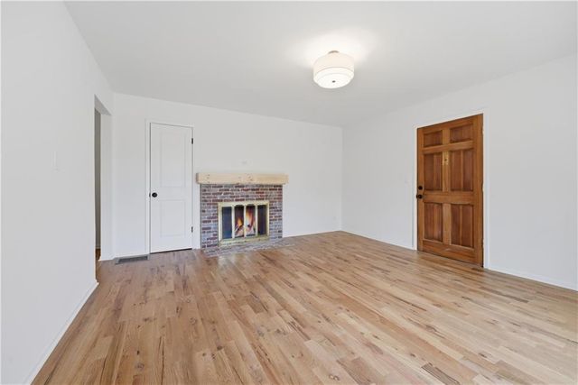 2413 Charleston Oaks Lane, Decatur, GA 30030