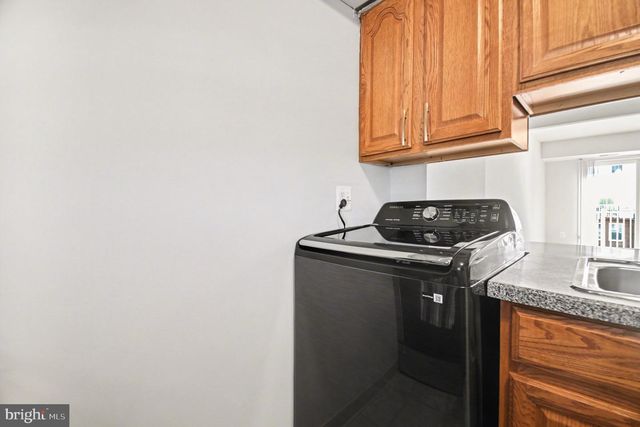 14431 SAINT GERMAIN DR, Centreville, VA 20121