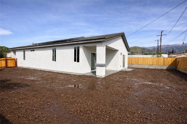 1164 N Hermosa Avenue, Banning, CA 92220