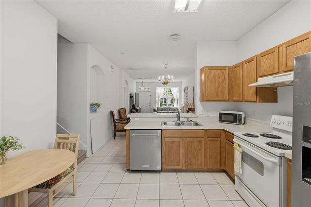 14655 WATER LOCUST DRIVE, Orlando, FL 32828