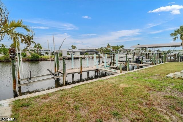 17731 Broadway AVE, Fort Myers Beach, FL 33931