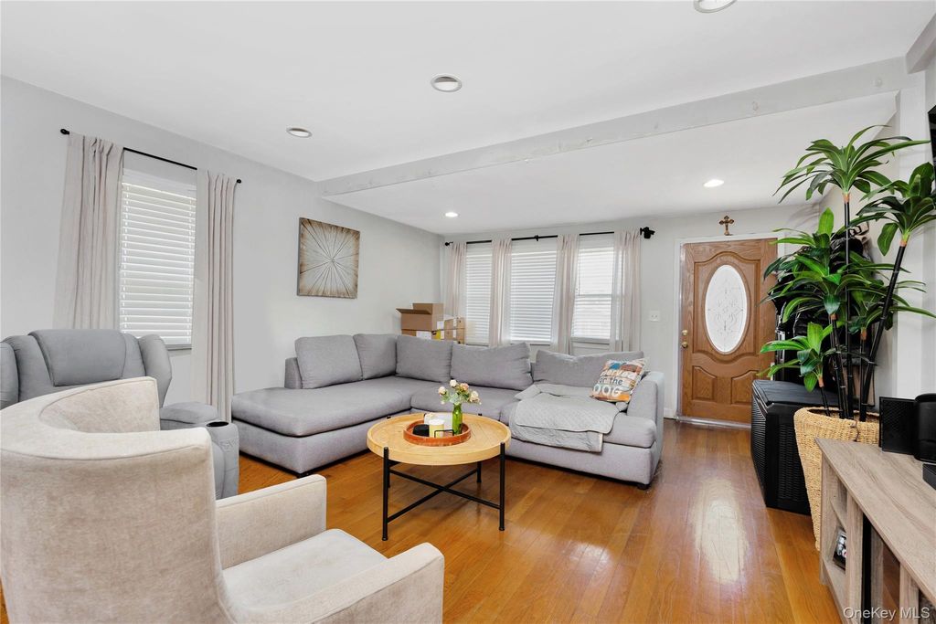 12311 115th Avenue, South Ozone Park, NY 11420 — photo 4