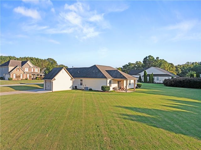 1003 Hillcrest Court, Anderson, SC 29621