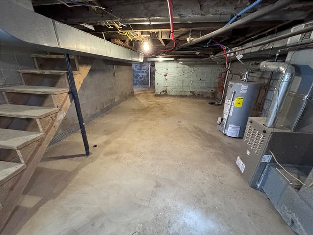 1067 Cleveland Ave, Brackenridge, PA 15014