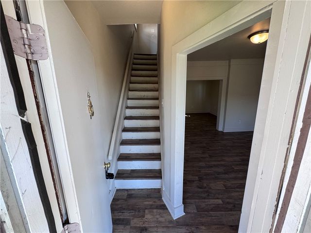 1067 Cleveland Ave, Brackenridge, PA 15014