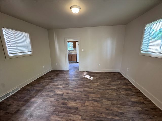 1067 Cleveland Ave, Brackenridge, PA 15014