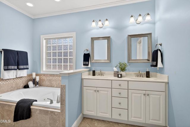 1132 Southern Meadows Drive, Raleigh, NC 27603