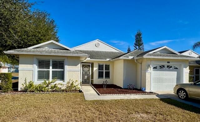 6591 Picante Circle, Fort Pierce, FL 34951