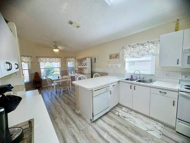 6591 Picante Circle, Fort Pierce, FL 34951