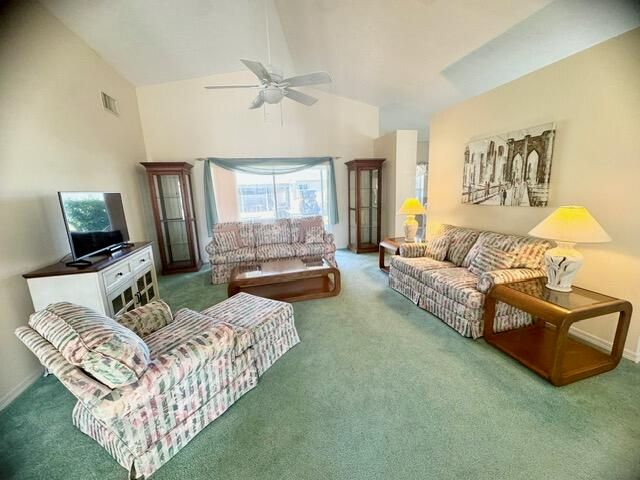 6591 Picante Circle, Fort Pierce, FL 34951