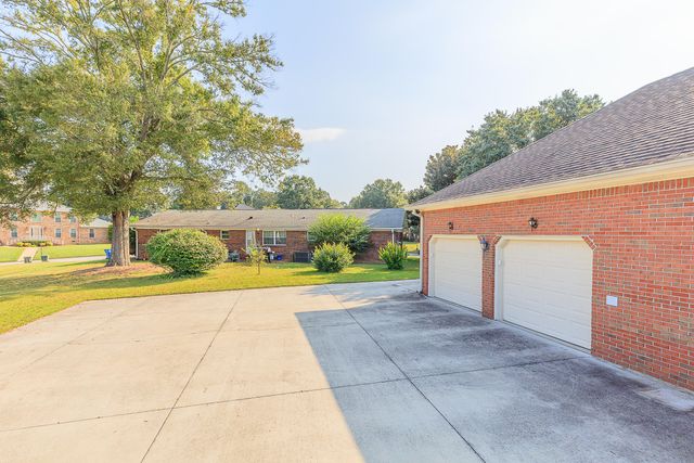 7011 Pauline Circle, Chattanooga, TN 37421