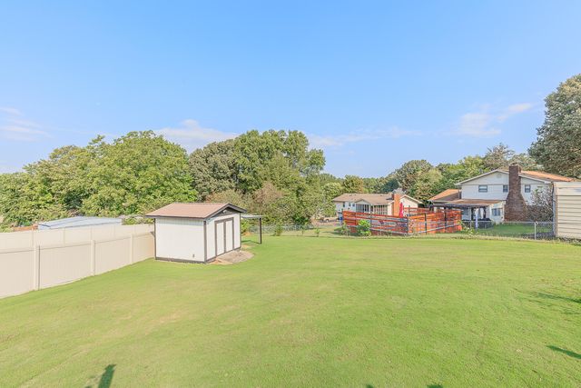 7011 Pauline Circle, Chattanooga, TN 37421