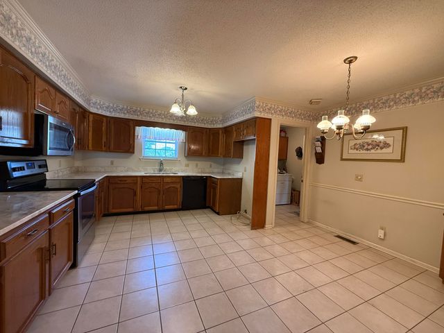 7011 Pauline Circle, Chattanooga, TN 37421