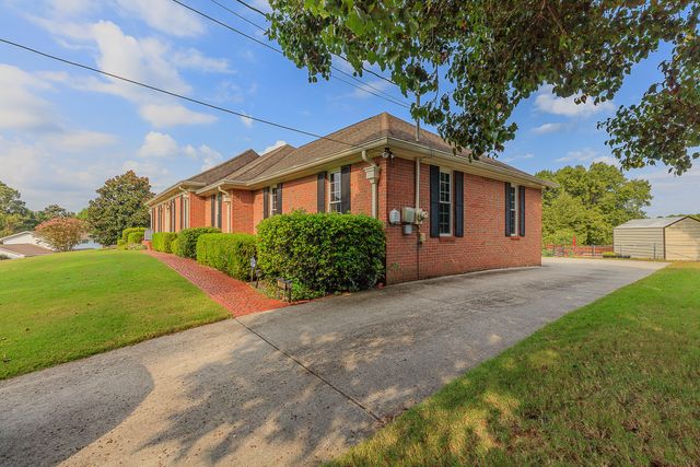 7011 Pauline Circle, Chattanooga, TN 37421