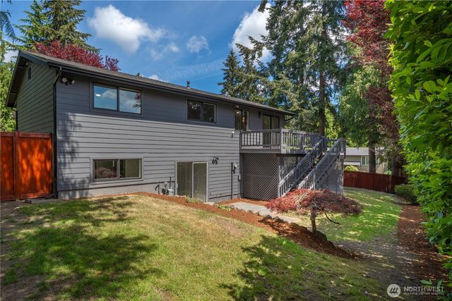 9437 NE 126th Place, Kirkland, WA 98034