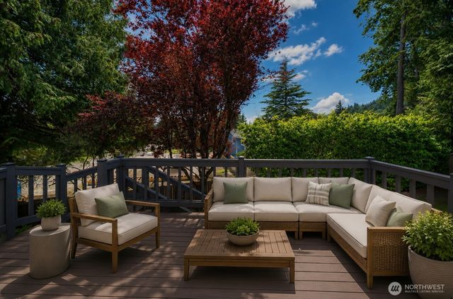 9437 NE 126th Place, Kirkland, WA 98034
