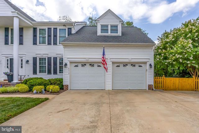 6313 SWEETBRIAR DR, Fredericksburg, VA 22407