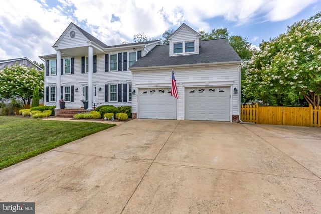 6313 SWEETBRIAR DR, Fredericksburg, VA 22407