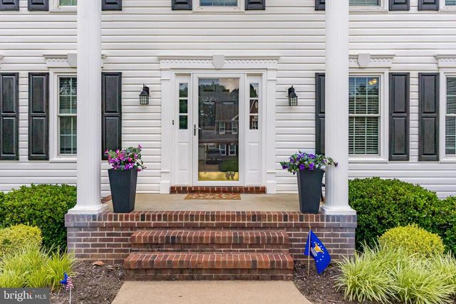 6313 SWEETBRIAR DR, Fredericksburg, VA 22407