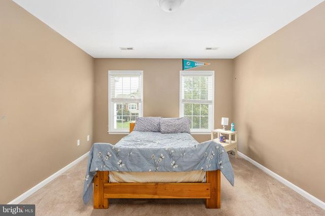 6313 SWEETBRIAR DR, Fredericksburg, VA 22407