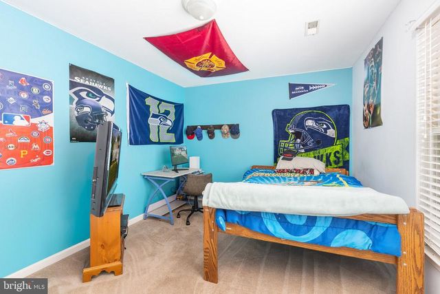 6313 SWEETBRIAR DR, Fredericksburg, VA 22407