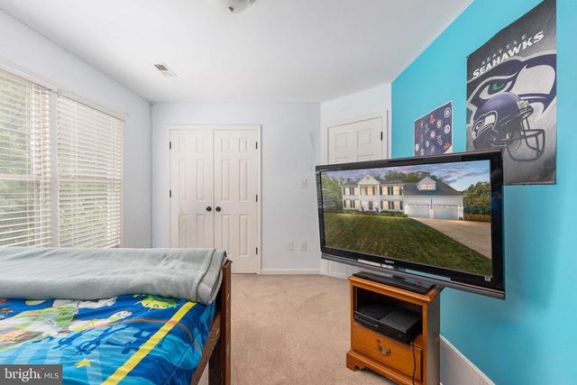 6313 SWEETBRIAR DR, Fredericksburg, VA 22407