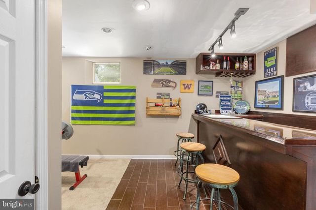 6313 SWEETBRIAR DR, Fredericksburg, VA 22407