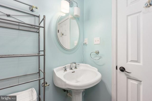 6313 SWEETBRIAR DR, Fredericksburg, VA 22407