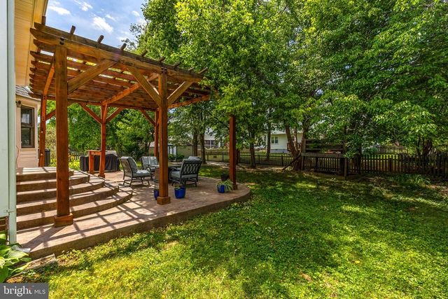 6313 SWEETBRIAR DR, Fredericksburg, VA 22407