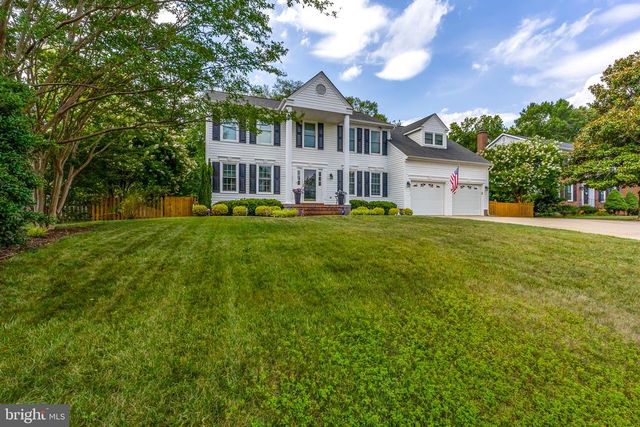 6313 SWEETBRIAR DR, Fredericksburg, VA 22407