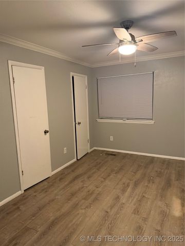 6726 S Lewis Avenue 1205, Tulsa, OK 74136