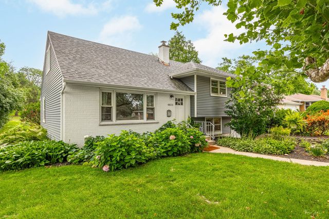 4823 Florence Avenue, Downers Grove, IL 60515