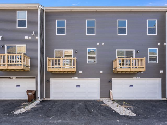 2131 Sassafras Way D, Wonder Lake, IL 60097