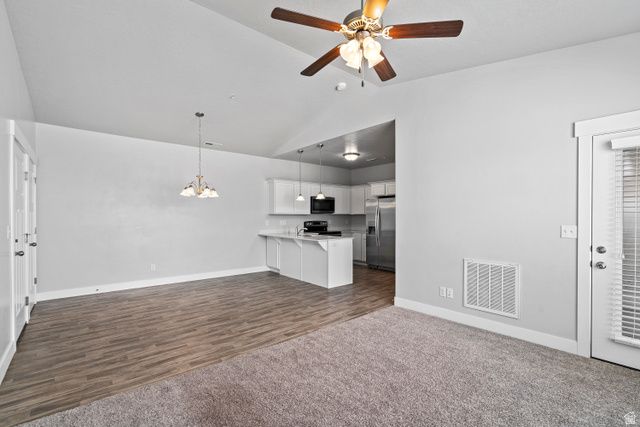 118 W SILVER SPRINGS DR, Vineyard, UT 84059