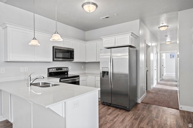 118 W SILVER SPRINGS DR, Vineyard, UT 84059