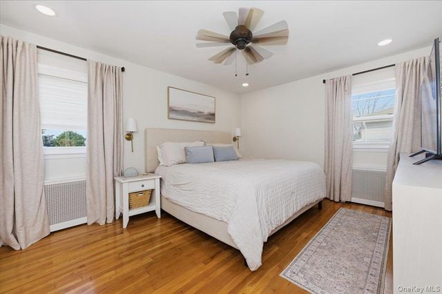 285 E Shore Drive, Massapequa, NY 11758