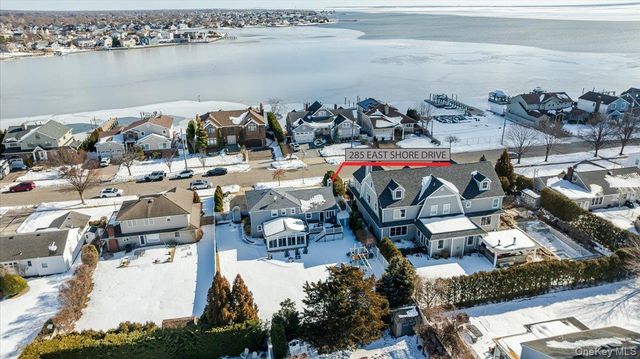 285 E Shore Drive, Massapequa, NY 11758