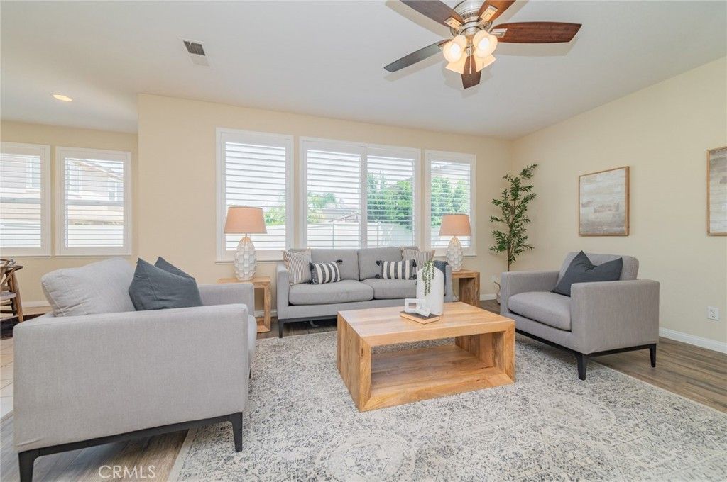 Image 21 of property listing at 13274 Campolina, Eastvale, CA 92880