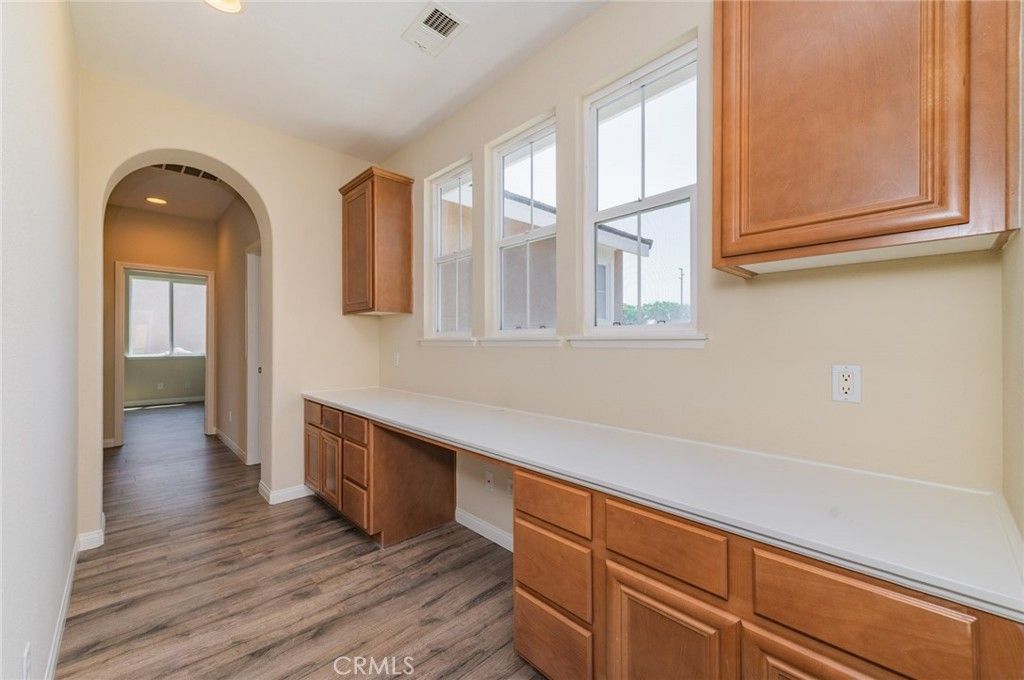 Image 34 of property listing at 13274 Campolina, Eastvale, CA 92880