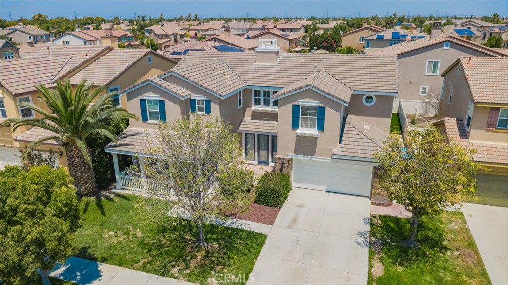 Image 5 of property listing at 13274 Campolina, Eastvale, CA 92880