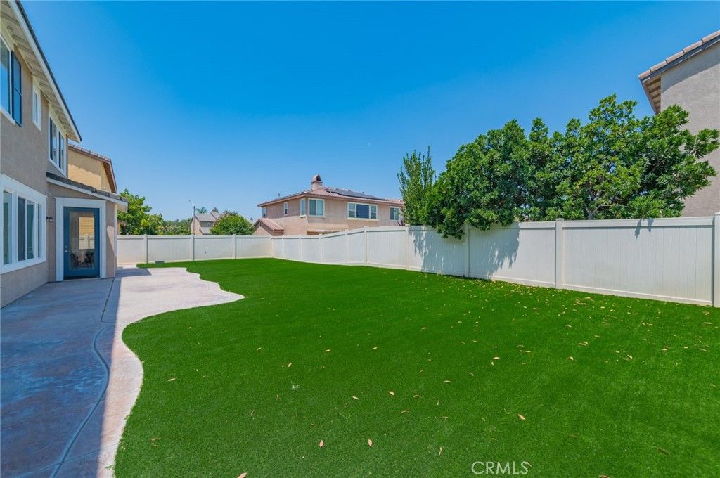 Image 54 of property listing at 13274 Campolina, Eastvale, CA 92880