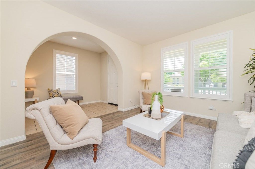 Image 8 of property listing at 13274 Campolina, Eastvale, CA 92880
