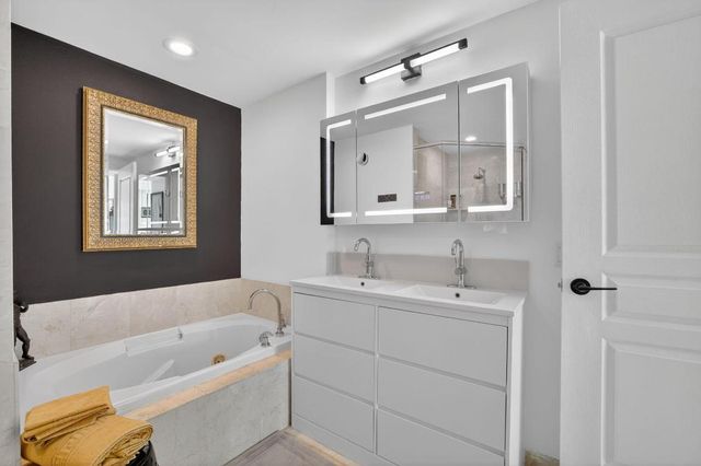 350 SE 2nd Street 730, Fort Lauderdale, FL 33301