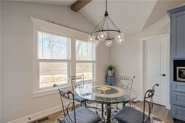 21045 W 225th Terrace, Spring Hill, KS 66083