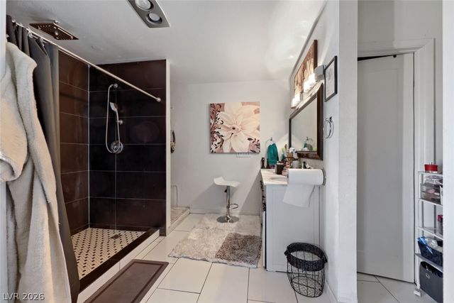 1221 South 17th Street, Las Vegas, NV 89104