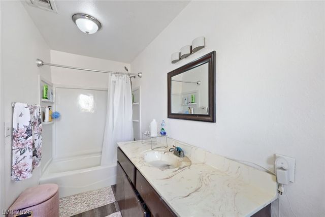 1221 South 17th Street, Las Vegas, NV 89104