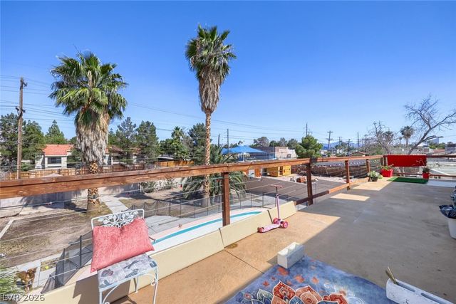 1221 South 17th Street, Las Vegas, NV 89104